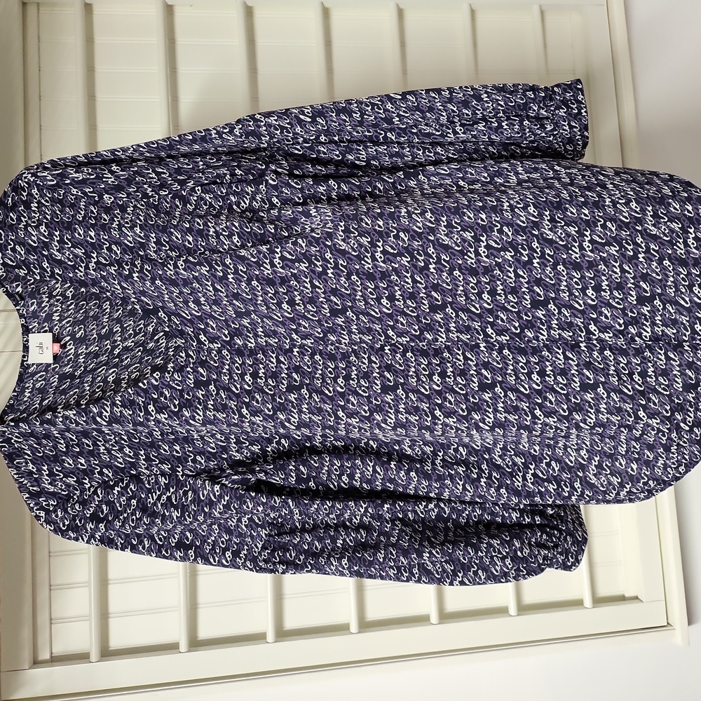 Cabi size medium pullover blouse. Poet sleeves